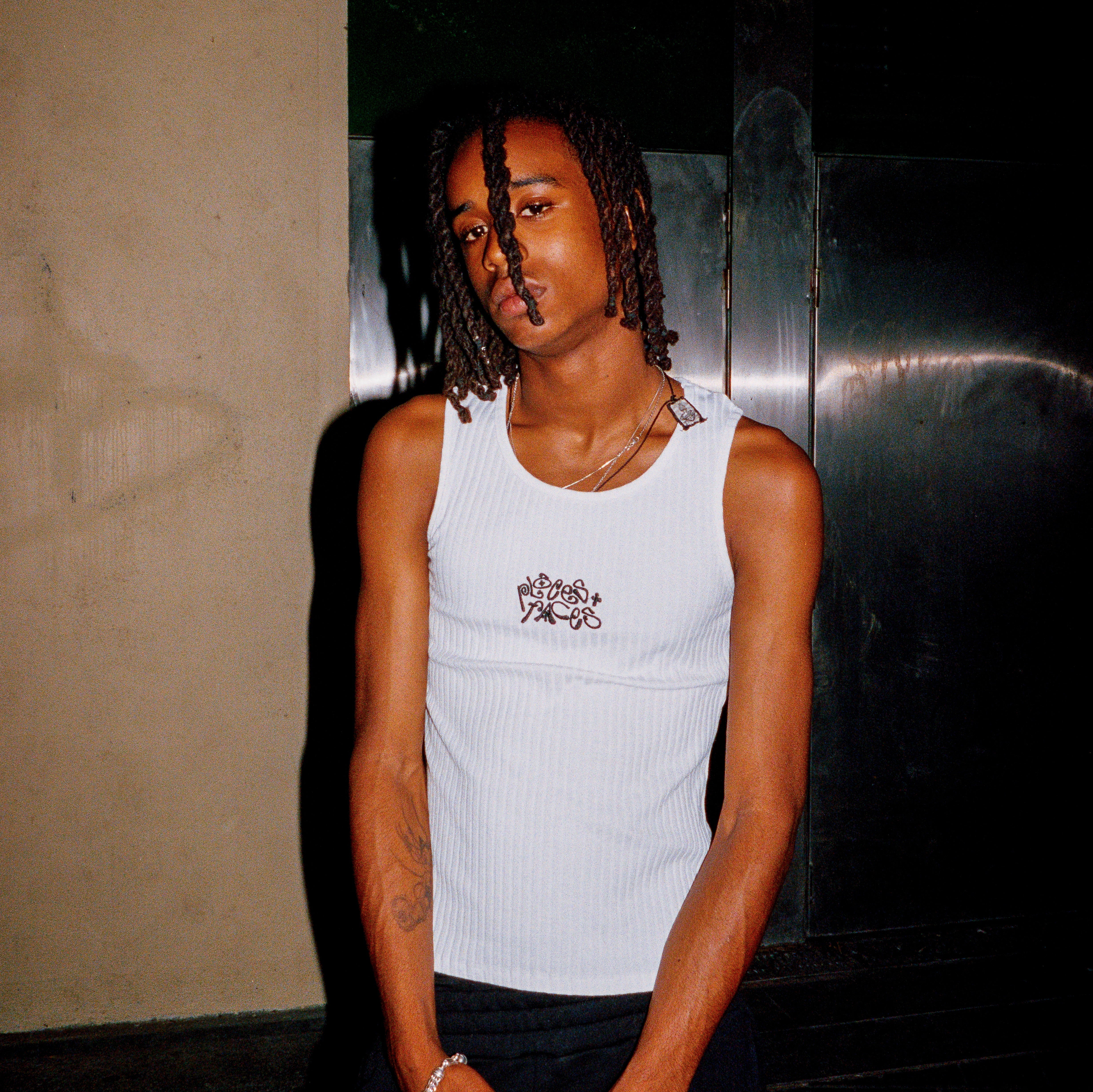 COZY VEST - WHITE – PLACES+FACES