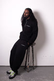 SIGNATURE SWEATPANTS - BLACK